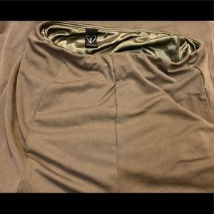 NWOT Windsor Maxi Skirt -Olive Green